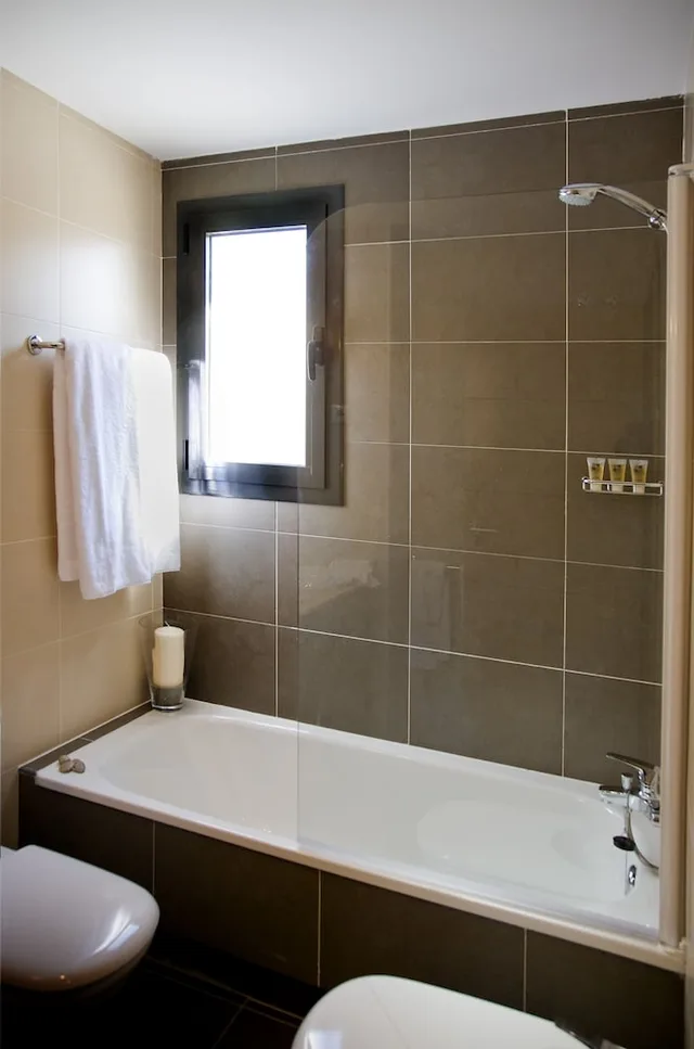 1 Bedroom, Apartment, Twin Beds, Compostela Suites 3/3