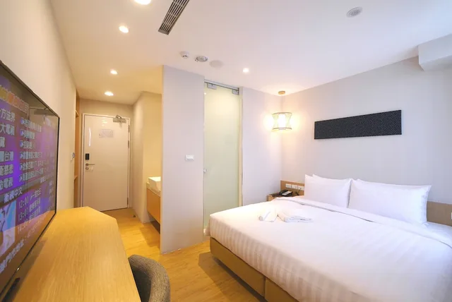 غرفة ديلوكس بسرير كينج، Ssbhotel-Shin Sei Bashi 1/3