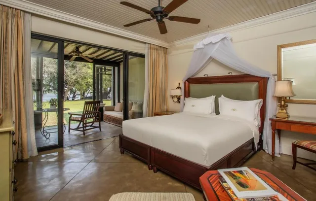 غرفة تنفيذية بسرير مزدوج، THE ROYAL LIVINGSTONE VICTORIA FALLS ZAMBIA HOTEL BY ANANTARA 1/2
