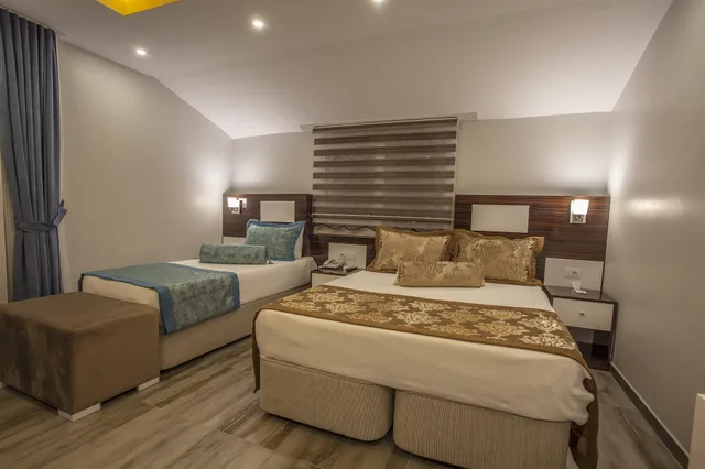 غرفة اقتصادية بسرير مزدوج وسرير فردي، Pamukkale Termal Ece Otel 2/3