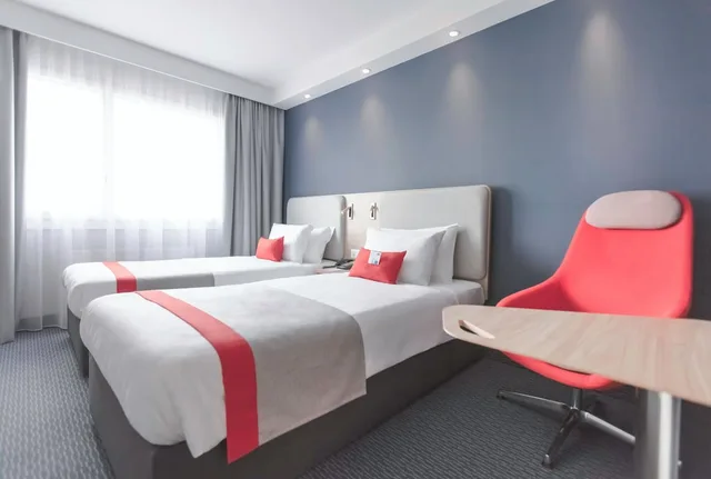 غرفة قياسية بسرير فردي، Holiday Inn Express Luzern-Neuenkirch 1/1