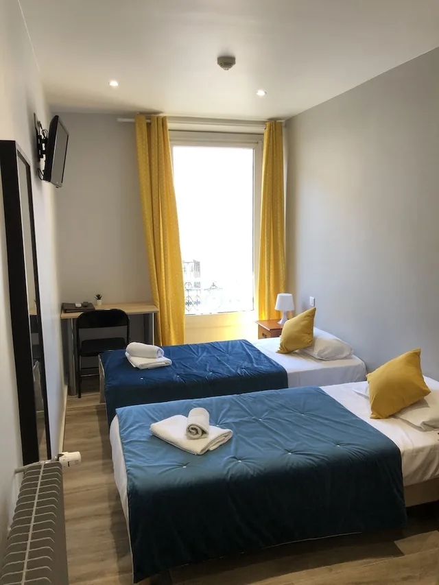 Standard, Twin Beds, Star 1/1