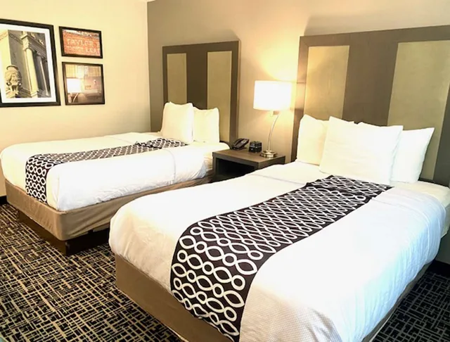 Room, 2 Queen Beds, La Quinta Inn and Suites by Wyndham Indianapolis Downtown 1/1
