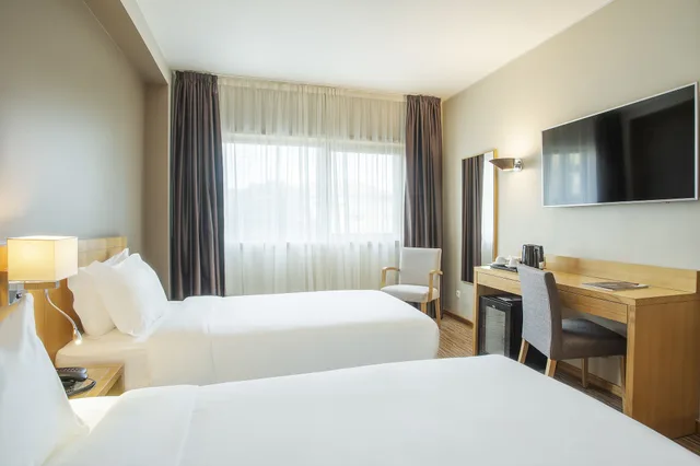 غرفة اقتصادية بسريرين منفصلين، Hf Tuela Porto Hotel 1/4
