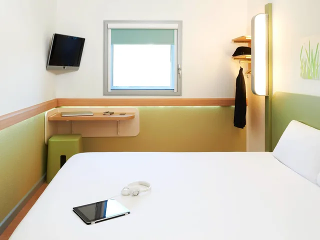 غرفة بسريرين منفصلين، Ibis Budget Newport 9/10