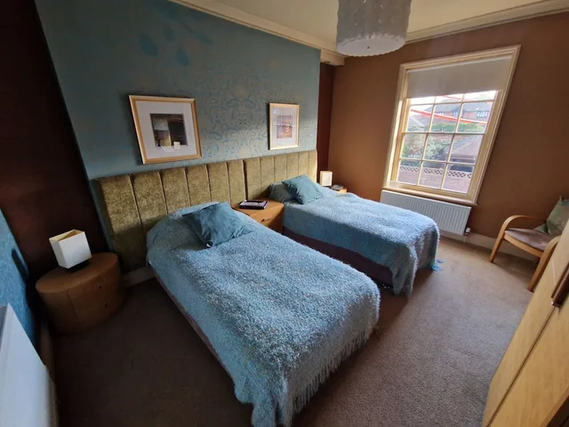 Standard, Twin Beds, Bathtub, The Old Orleton Inn 1/8