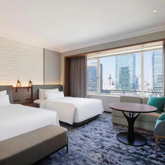 غرفة فاخرة بسرير مزدوج في طابق مرتفع، The Westin Osaka 2/5