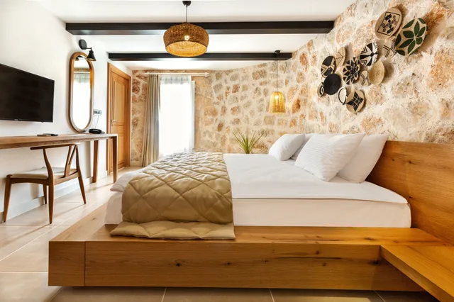 جناح عائلي بسرير كينج مع أريكة بحوض جاكوزي، Molino Hotel 4/6