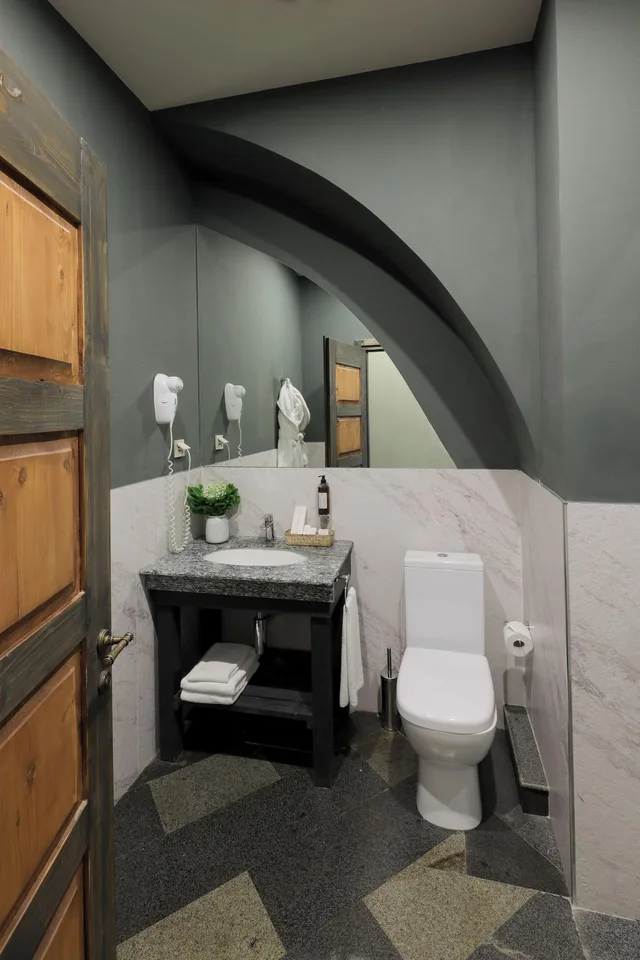 غرفة سوبيريور بشرفة، Apricot Hotel Yerevan 6/6