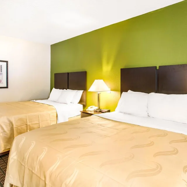غرفة رباعية بسرير كينج وسرير كوين، Quality Inn Stateline 1/4