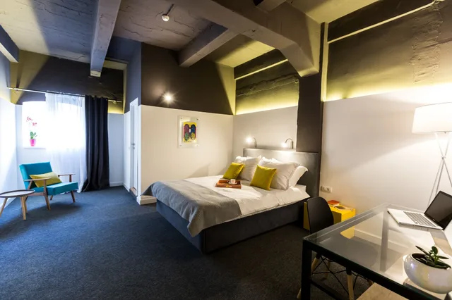 غرفة قياسية بسرير كوين بإطلالة على المدينة، Hotel Bohemian Garni 6/10