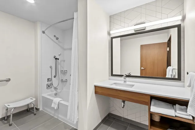 جناح بسرير كينج لذوي الإعاقة، Everhome Suites Chandler Phoenix Fashion Center 3/3