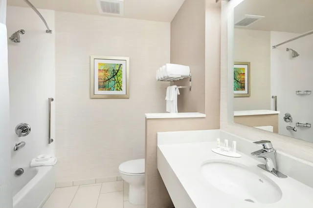 غرفة، Fairfield Inn Suites North Bergen 3/4