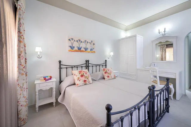 غرفة سوبيريور، Zephyros Hotel Santorini 1/3