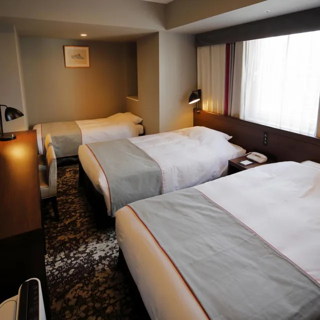 غرفة ثلاثية بسرير فردي، Hotel Monte Hermana Fukuoka 1/8