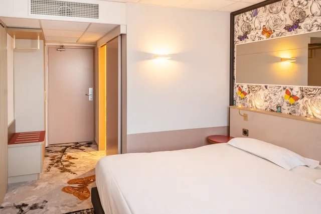 غرفة بسرير مزدوج، Brit Hotel Nantes La Beaujoire - L Amandine 1/10