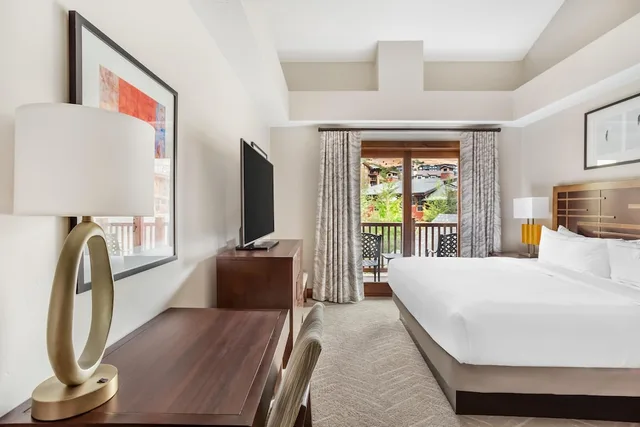 جناح بسريرين كوين بـ3 غرف نوم مع أريكة، Hilton Grand Vacations Club Sunrise Lodge Park City 6/10