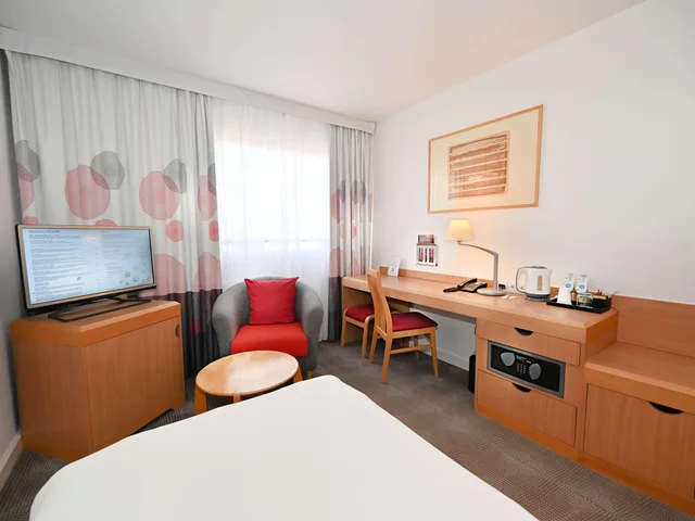 غرفة تنفيذية بسرير كوين بإطلالة على المدينة، Novotel Warszawa Centrum 4/9