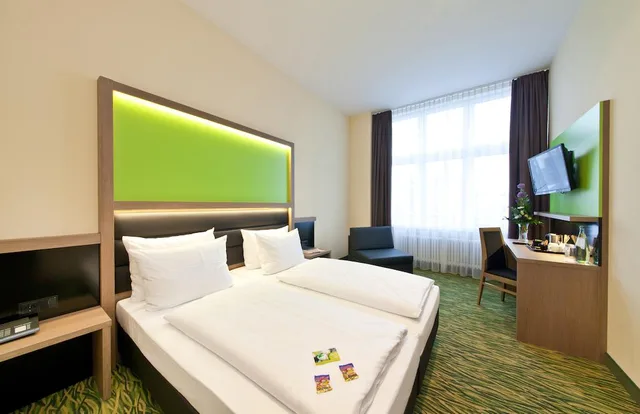 غرفة قياسية بسرير مزدوج، Garner Hotel Berlin - Charlottenburgm, an IHG Hotel 1/1
