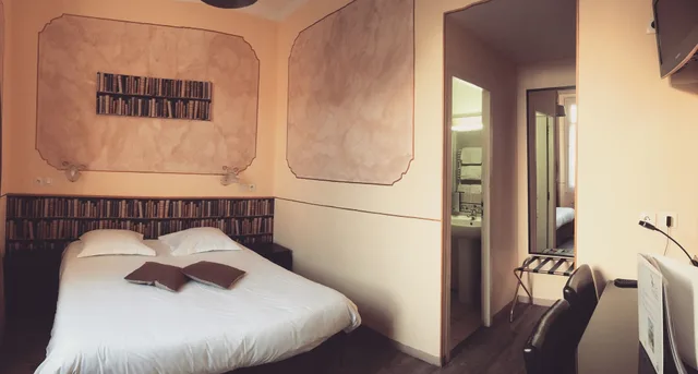 غرفة سوبيريور بسرير كوين بإطلالة على البحر، Chalet de L Isere 3/5