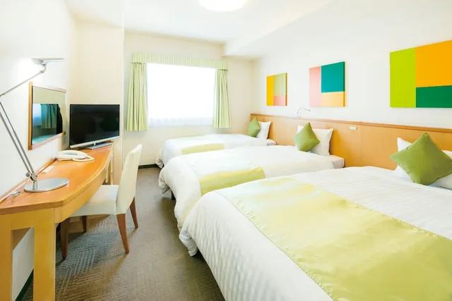غرفة بسريرين منفصلين، Hotel Lumiere Nishikasai 3/6