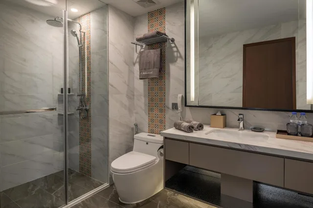 2 Bedrooms, Loft, Deluxe, Oakwood Premier Phnom Penh 4/4