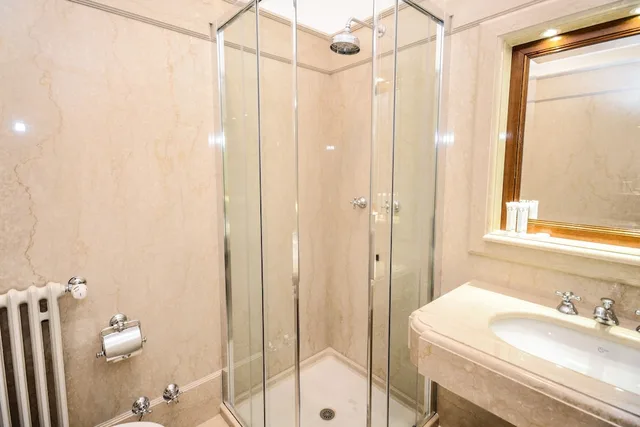 غرفة قياسية بسريرين منفصلين، Vittoria Hotel 1/2