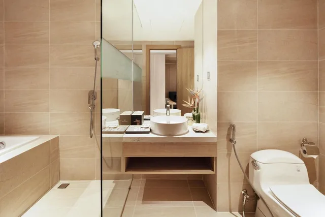 غرفة بريميير بسرير كينج بإطلالة على المدينة بشرفة، DQua Hotel and Apartment 4/4