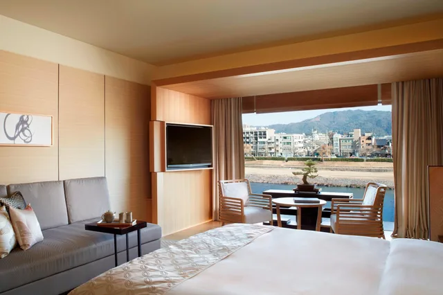 Grand, King Bed, Sofa, The Ritz Carlton Kyoto 1/4