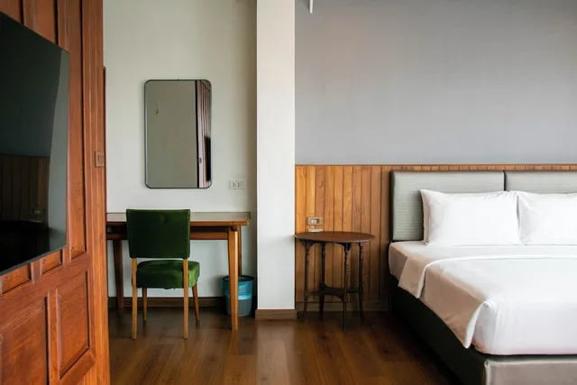 Canal, Suite, Queen Bed, Murphy Building، Lamphu Tree House Boutique Hotel 1/7