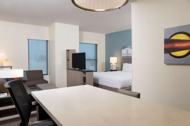 استوديو لذوي الإعاقة، Hyatt House Austin Downtown 2/3
