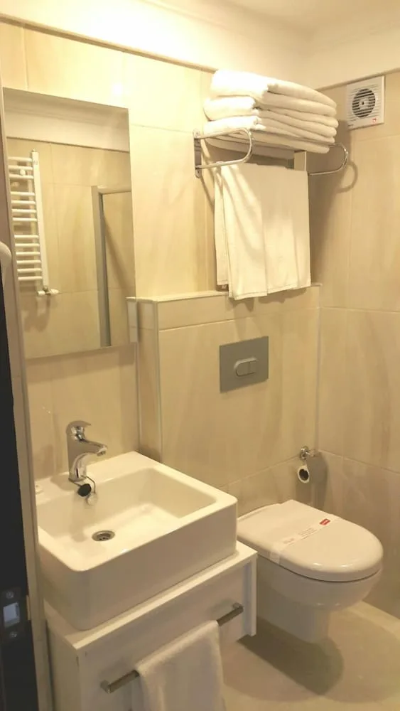غرفة مفردة بسرير فردي، Hotel Sahiner 3/4