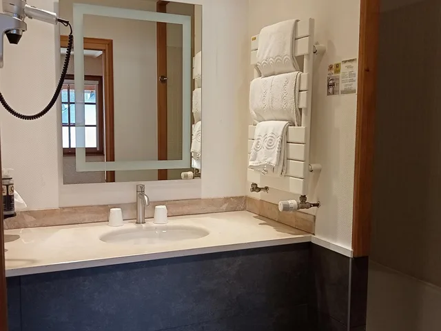 غرفة عائلية، Hotel Spa Le Lion D Or 4/4