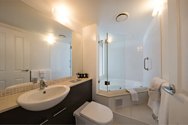1 Bedroom Ocean View Spa Suite، The Sebel Whitsundays 2/2