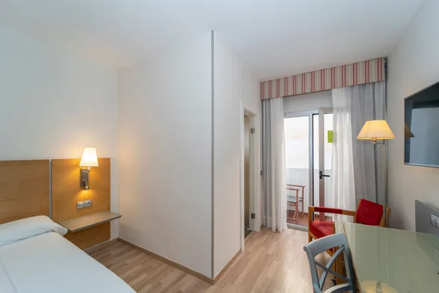 غرفة قياسية داخلية مفردة بسرير مزدوج بإطلالة، Hotel Artiem Capri 7/10