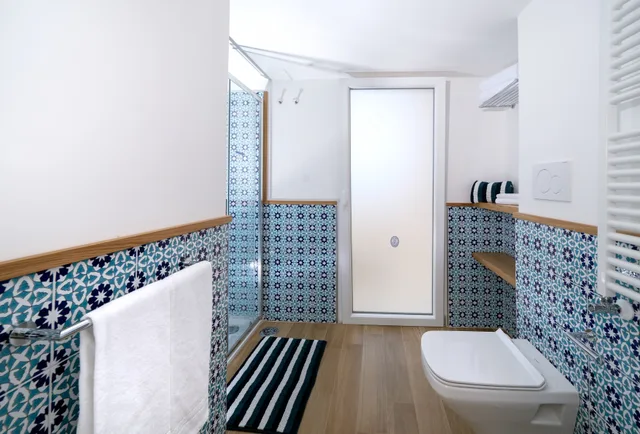 غرفة بسرير مزدوج بشرفة، Hotel Miramare Sorrento 4/6