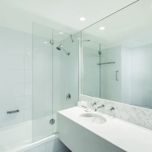 جناح جونيور، Vibe Hotel Sydney 4/4