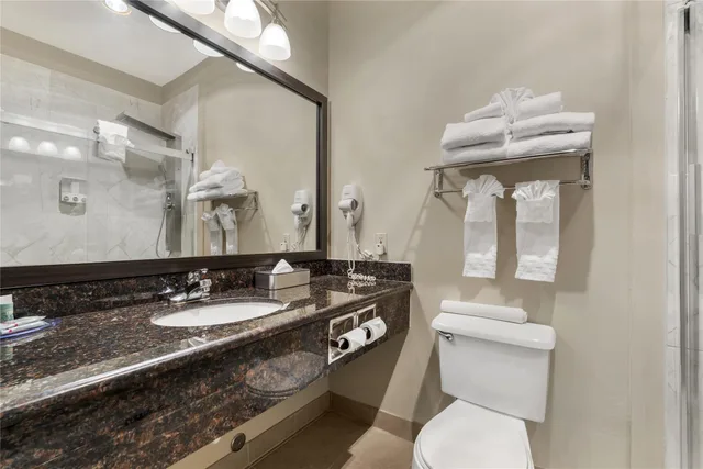 غرفة بسريرين كوين، Best Western Sky Valley Inn 7/8
