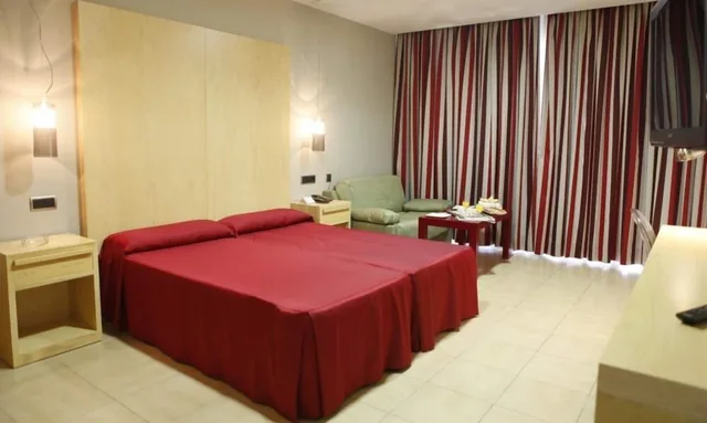 غرفة سوبيريور بسرير مزدوج، Adiafa Hotel 1/4