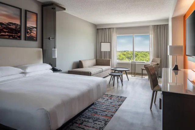 غرفة بسرير مزدوج لذوي الإعاقة، Fort Lauderdale Marriott Coral Springs Hotel & Convention Center 1/3
