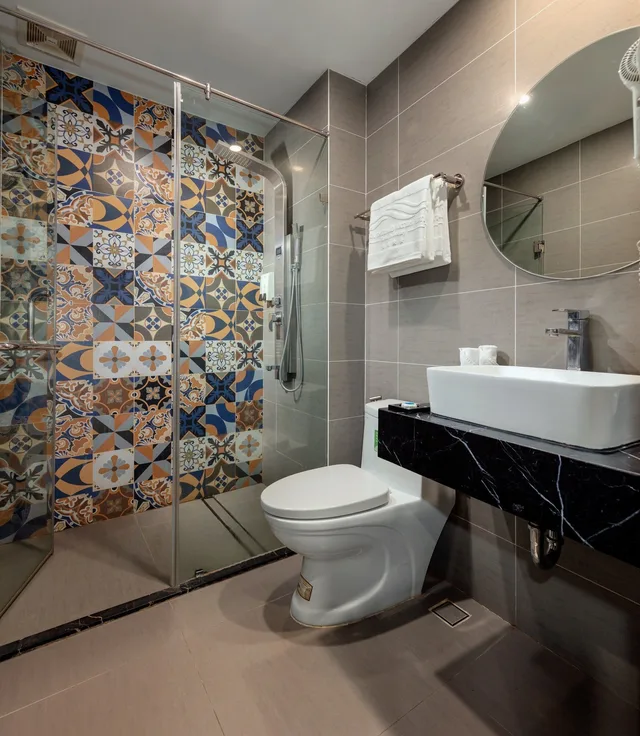 غرفة جونيور بسرير كينج بإطلالة على المدينة، Oriana Boutique Hotel 7/7
