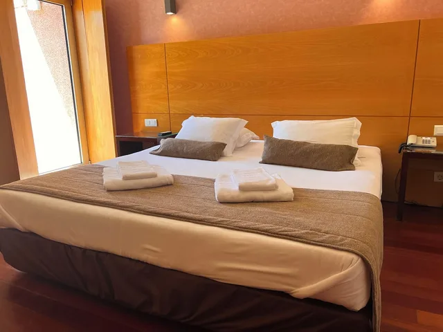 غرفة قياسية بسرير كوين، Flag Hotel Barcelos 1/10
