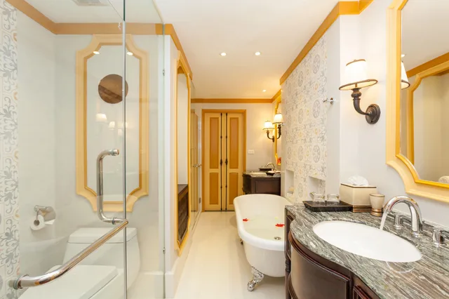 جناح تنفيذي بسرير كينج، The Grand Luang Prabang Affiliated By Melia 4/4