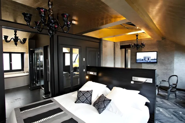 Suite, Sauna, Hot Tub، Maison Albar Hotel Paris Champs Elysees 1/1