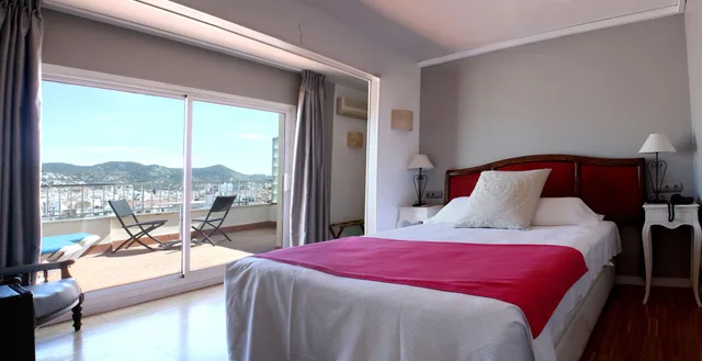 Room, Double Bed, Attic، Subur Hotel Sitges 1/6
