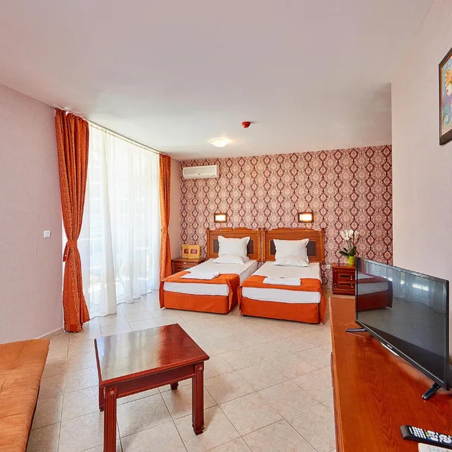 استوديو بسرير فردي بمطبخ، Hotel Karolina 1/6