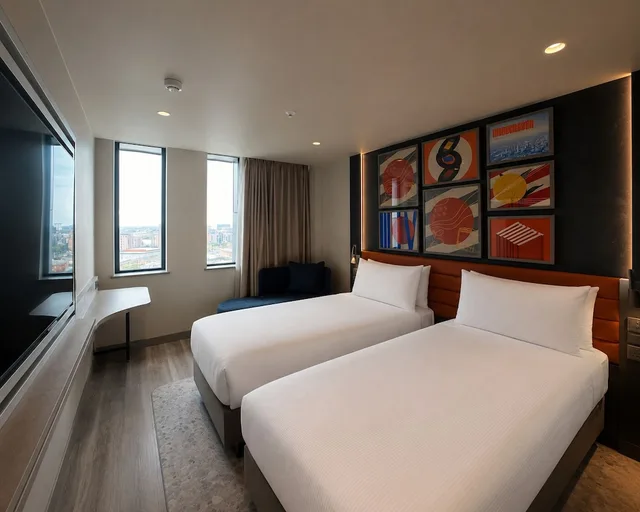 غرفة قياسية بسريرين منفصلين، Hampton by Hilton Manchester City Centre 4/9