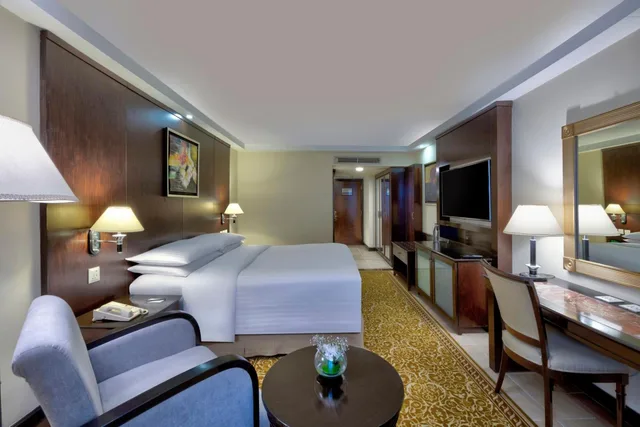 Guest Room, Deluxe, King Bed, ISLAMABAD MARRIOTT HOTEL 10/10