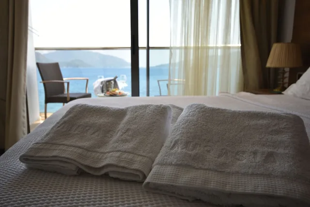 Standard, Double Bed, Sea View, Aurasia Beach Hotel 4/6
