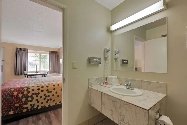 غرفة قياسية بسرير كوين، Econo Lodge Woodland near I-5 5/6